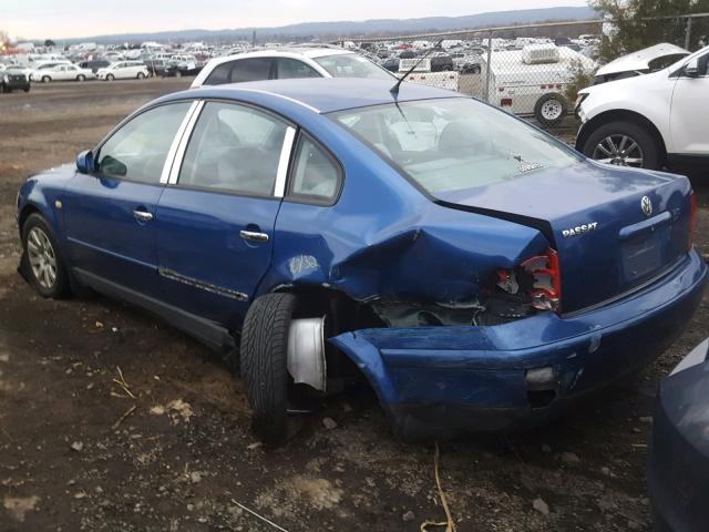 WVWMA63B8WE341138 - 1998 VOLKSWAGEN PASSAT GLS BLUE photo 3