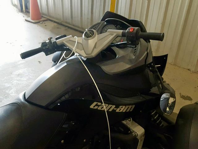 2BXJALA1X9V000429 - 2009 CAN-AM SPYDER ROA BLACK photo 5