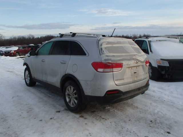 5XYPGDA34HG228891 - 2017 KIA SORENTO LX GRAY photo 3