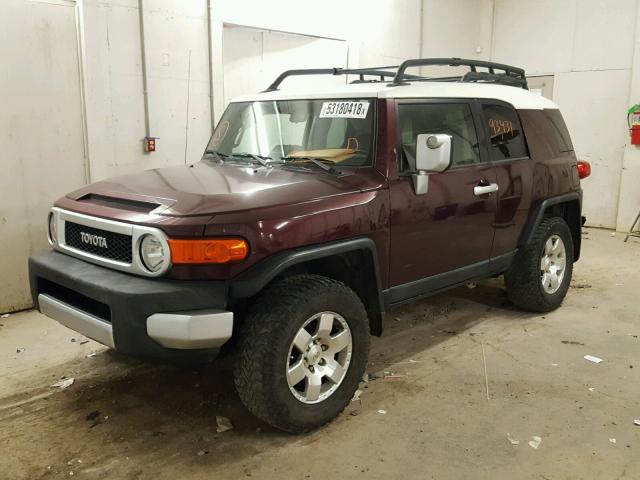 JTEBU11F270090313 - 2007 TOYOTA FJ CRUISER MAROON photo 2