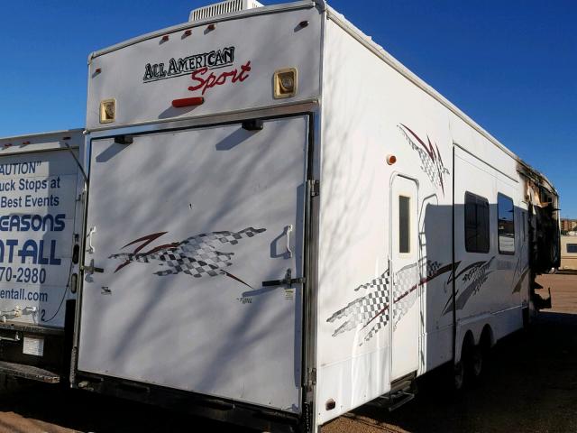 4X4FASP265J151947 - 2005 WILDWOOD 5TH WHEEL WHITE photo 4