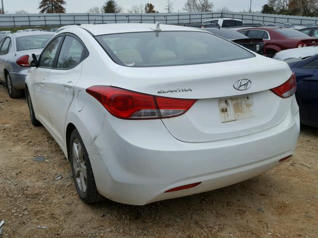 5NPDH4AE4DH333998 - 2013 HYUNDAI ELANTRA GL WHITE photo 3