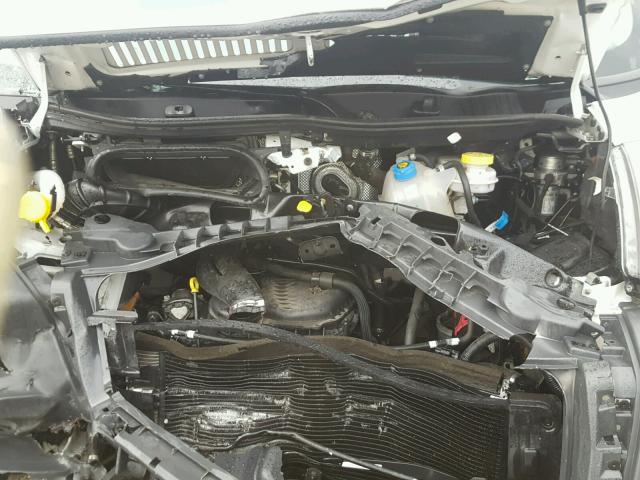 3C7WRVTG9GE119143 - 2016 RAM PROMASTER 白色 照片 7