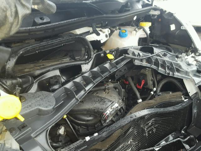 3C7WRVTG9GE119143 - 2016 RAM PROMASTER 白色 照片 9