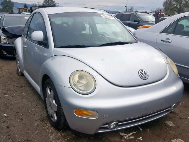 3VWCC21C8YM469741 - 2000 VOLKSWAGEN NEW BEETLE SILVER photo 1