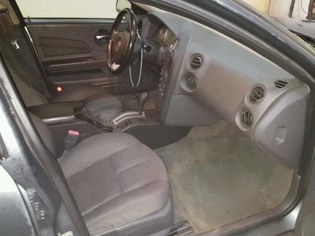 2G2WS522741372272 - 2004 PONTIAC GRAND PRIX GRAY photo 5