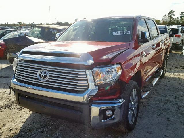 5TFFW5F17HX217425 - 2017 TOYOTA TUNDRA CRE RED photo 2