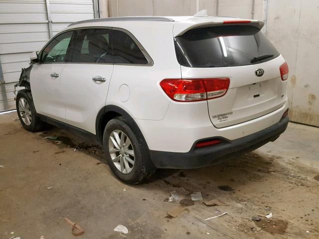 5XYPG4A32HG257838 - 2017 KIA SORENTO LX WHITE photo 3