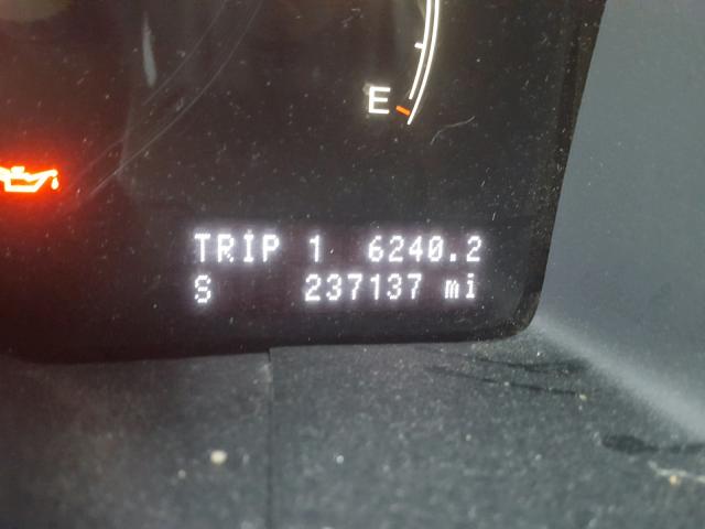 5LMFU28516LJ18956 - 2006 LINCOLN NAVIGATOR ნაცრისფერი ფოტო 8