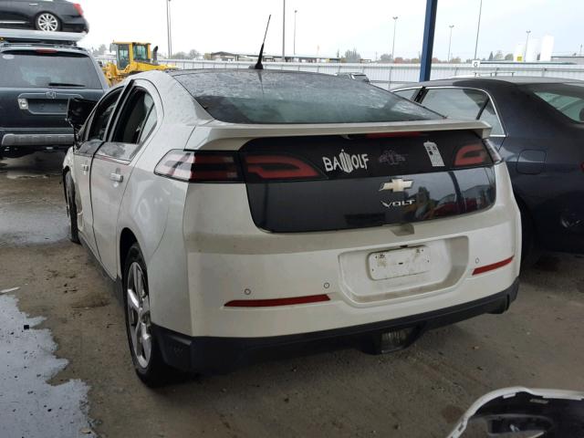 1G1RH6E42CU123903 - 2012 CHEVROLET VOLT WHITE photo 3