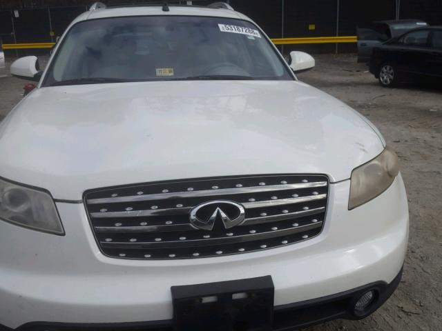 JNRBS08W05X402577 - 2005 INFINITI FX45 WHITE photo 9