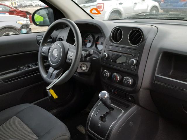 1J4NT1FB2BD165467 - 2011 JEEP COMPASS SP 黑色 照片 9