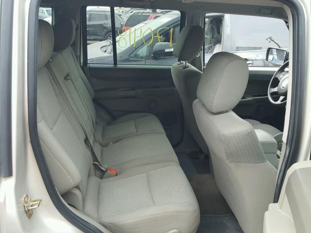 1J8HH48K47C501872 - 2007 JEEP COMMANDER SILVER photo 6