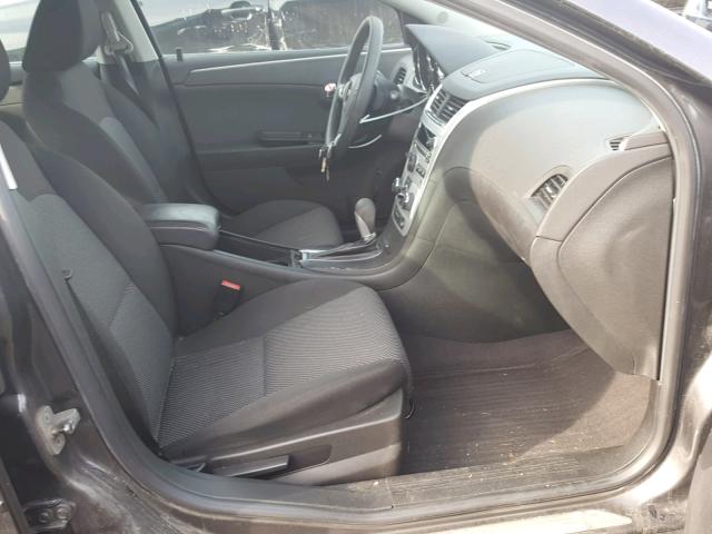1G1ZC5EB9AF244520 - 2010 CHEVROLET MALIBU 1LT GRAY photo 5