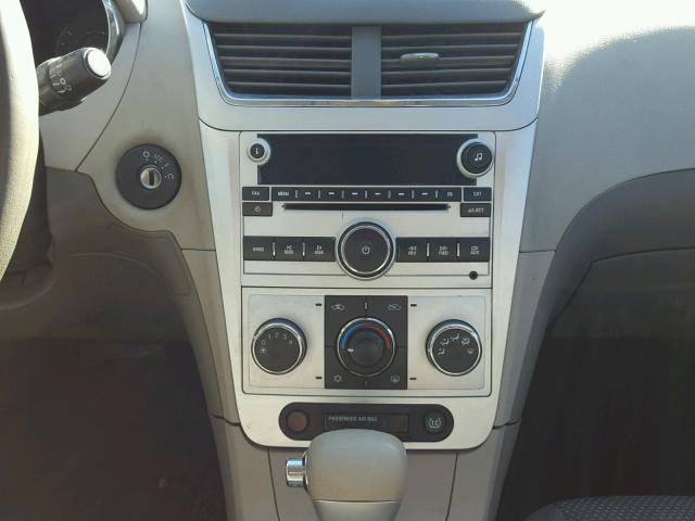 1G1ZH57B294100927 - 2009 CHEVROLET MALIBU 1LT WHITE photo 9