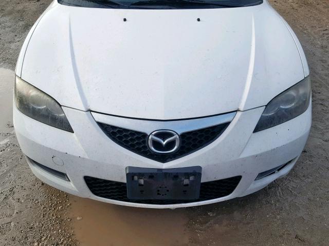 JM1BK12G871756425 - 2007 MAZDA 3 I WHITE photo 10