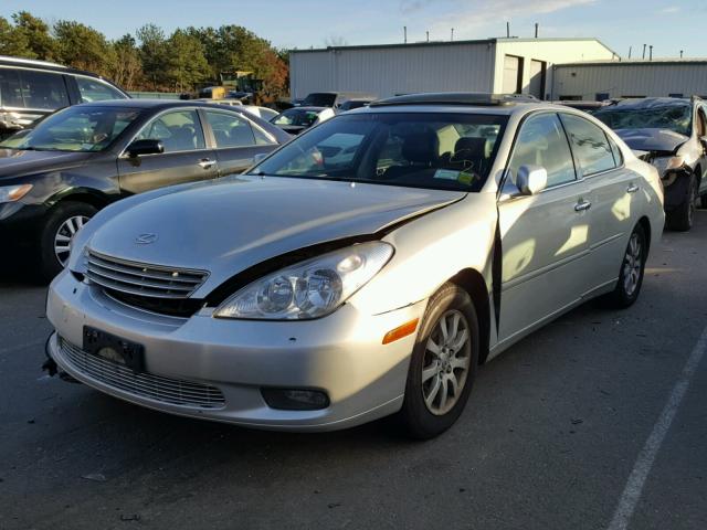 JTHBF30G836014573 - 2003 LEXUS ES 300 SILVER photo 2