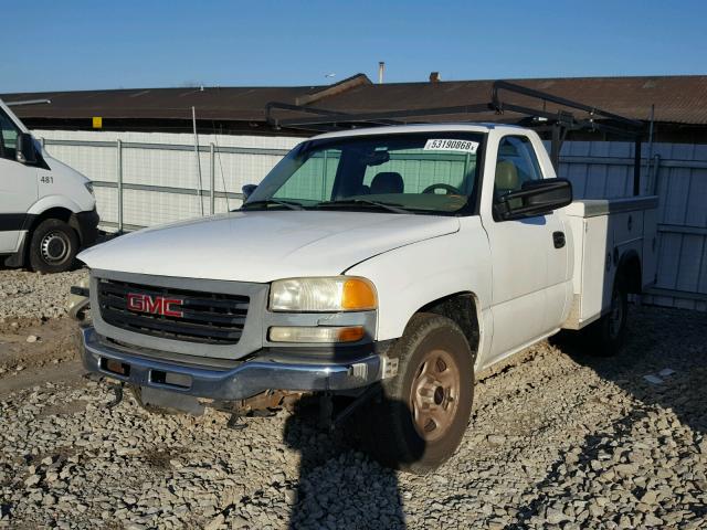 1GTEC14V53Z228116 - 2003 GMC NEW SIERRA WHITE photo 2