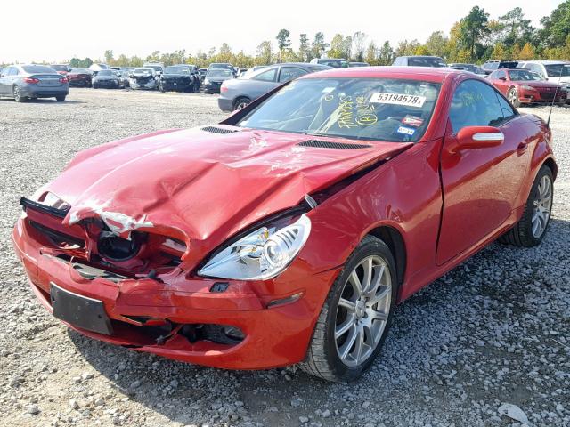 WDBWK56F36F093761 - 2006 MERCEDES-BENZ SLK 350 RED photo 2