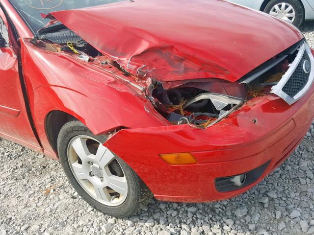 1FAFP34N46W212974 - 2006 FORD FOCUS ZX4 RED photo 9