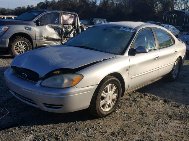 1FAFP56S65A302248 - 2005 FORD TAURUS SEL SILVER photo 2