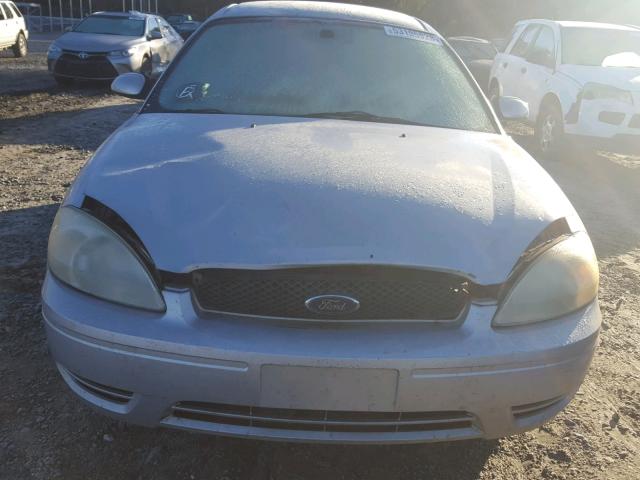 1FAFP56S65A302248 - 2005 FORD TAURUS SEL SILVER photo 9