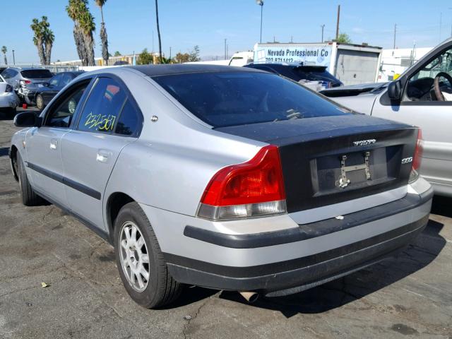 YV1RS61R222166913 - 2002 VOLVO S60 SILVER photo 3