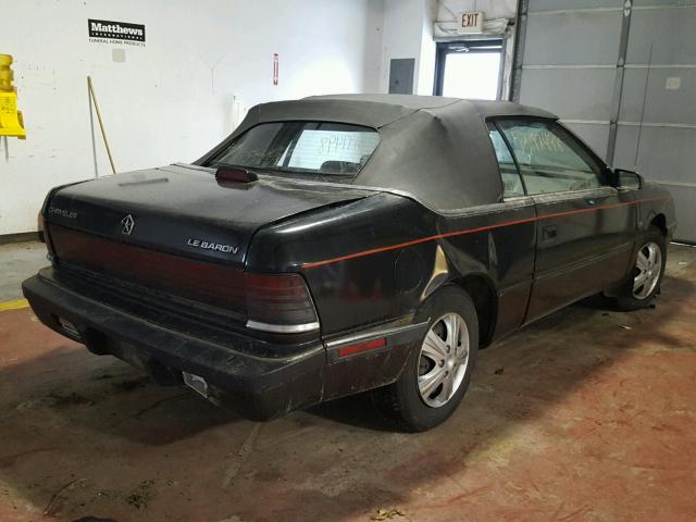 1C3XJ4532MG159321 - 1991 CHRYSLER LEBARON BLACK photo 4