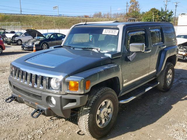 5GTDN13E178146511 - 2007 HUMMER H3 GREEN photo 2