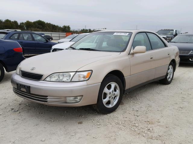 JT8BF28G3X0223825 - 1999 LEXUS ES 300 TAN photo 2