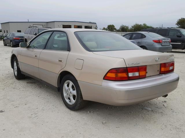 JT8BF28G3X0223825 - 1999 LEXUS ES 300 TAN photo 3