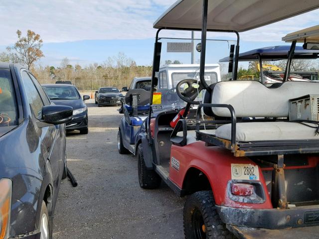 2323826 - 2005 GOLF CLUB CAR RED photo 3