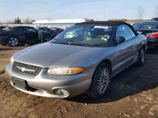 3C3EL55HXWT272306 - 1998 CHRYSLER SEBRING JX SILVER photo 2