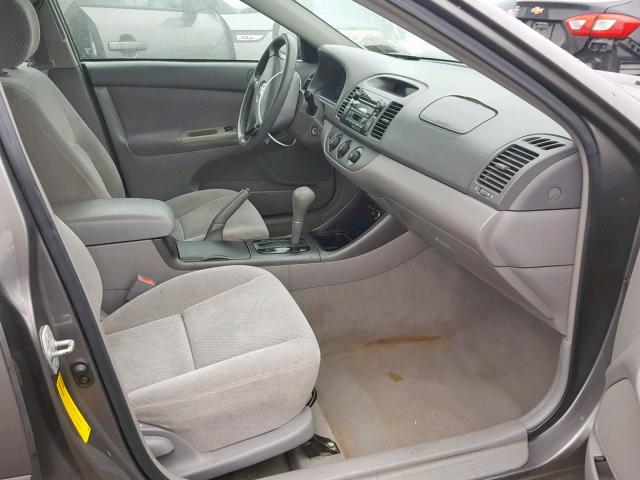 4T1BE30K33U705526 - 2003 TOYOTA CAMRY LE GRAY photo 5