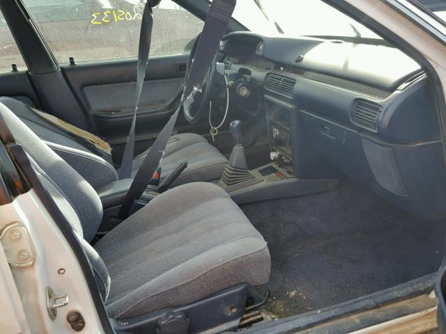 JT2SV21E3H3175488 - 1987 TOYOTA CAMRY DLX თეთრი ფოტო 5