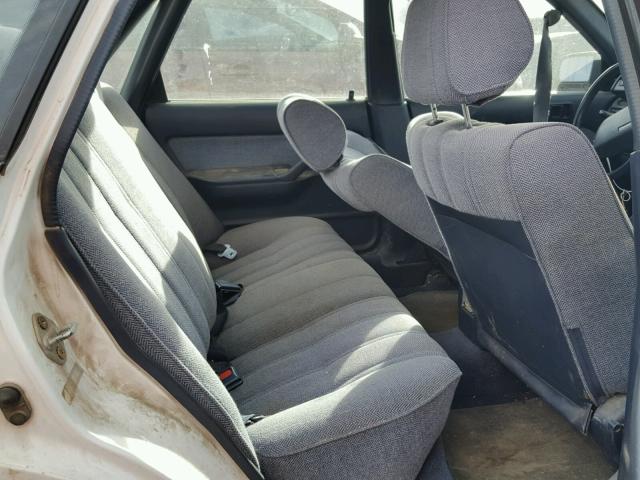 JT2SV21E3H3175488 - 1987 TOYOTA CAMRY DLX თეთრი ფოტო 6