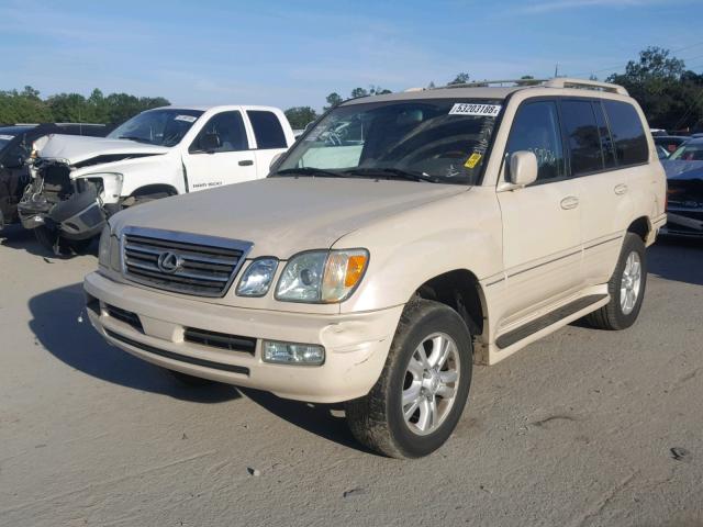 JTJHT00W643546981 - 2004 LEXUS LX 470 CREAM photo 2