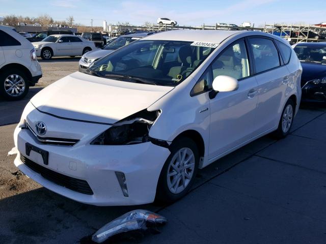 JTDZN3EU8C3166419 - 2012 TOYOTA PRIUS V WHITE photo 2