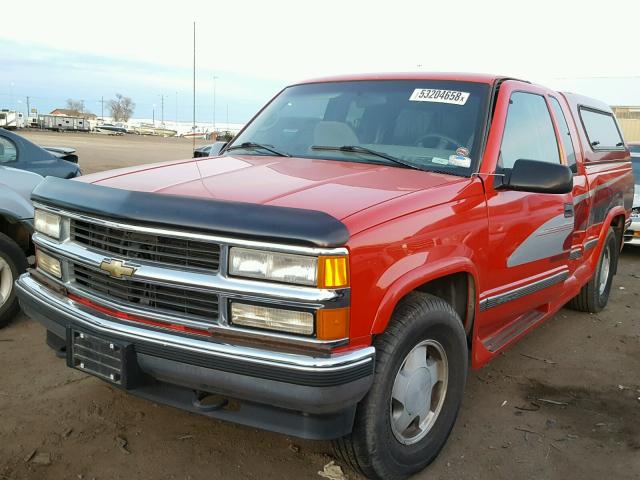 1GCEK19R3TE259564 - 1996 CHEVROLET GMT-400 K1 RED photo 2