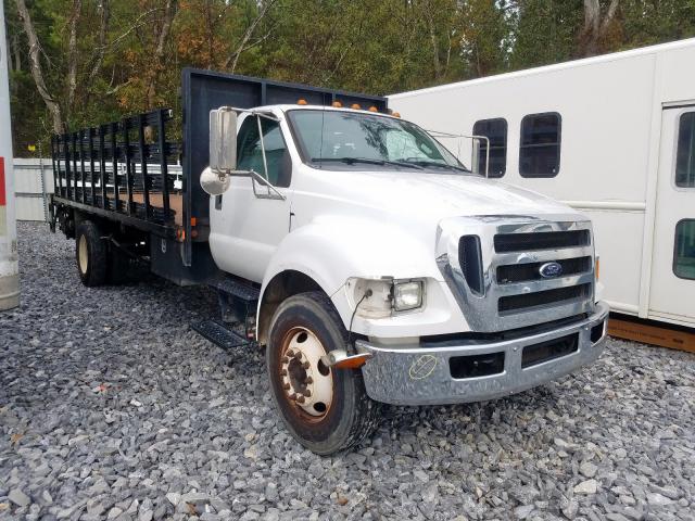 3FRNF6HDXDV778353 - 2013 FORD F650 SUPER WHITE photo 1