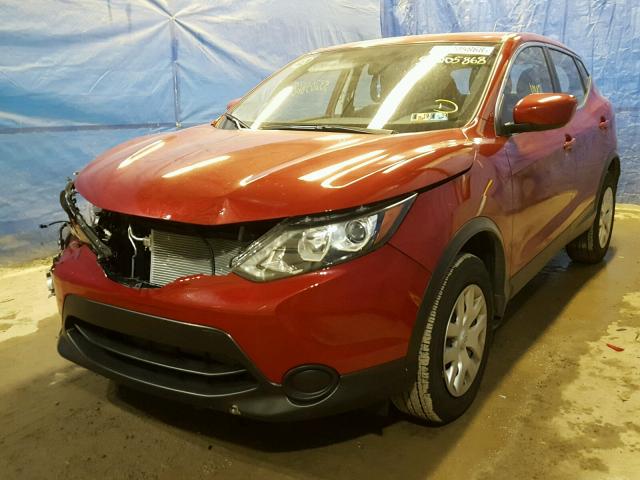 JN1BJ1CP4JW109681 - 2018 NISSAN ROGUE SPOR RED photo 2