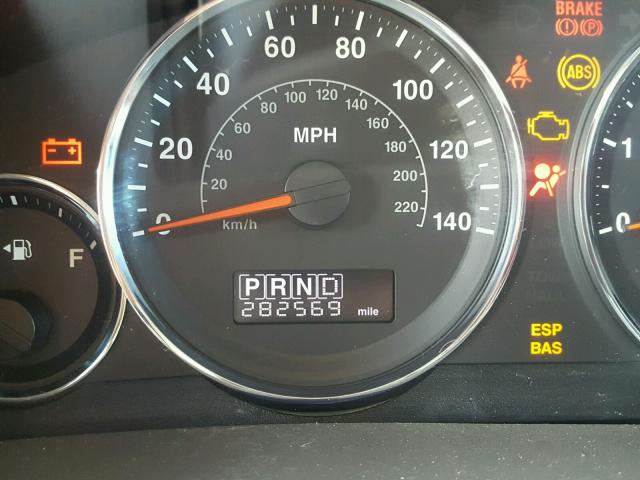 1J8HH48N08C153385 - 2008 JEEP COMMANDER WHITE photo 8