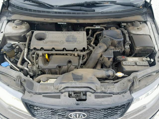 KNAFU6A28B5338556 - 2011 KIA FORTE EX GRAY photo 7