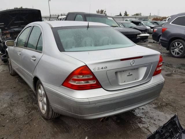 WDBRF61J22F204345 - 2002 MERCEDES-BENZ C 240 SILVER photo 3