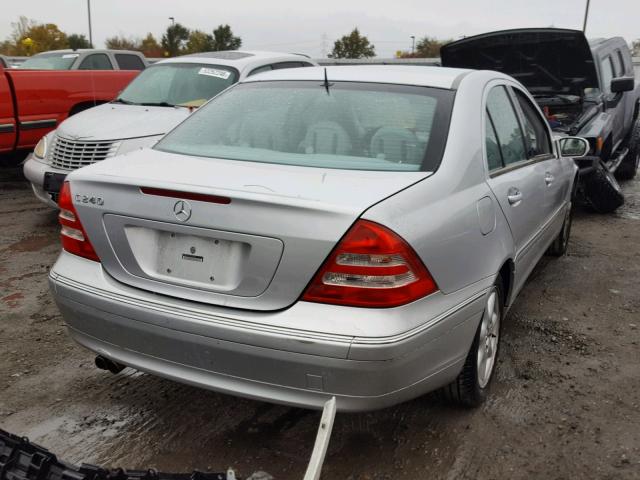 WDBRF61J22F204345 - 2002 MERCEDES-BENZ C 240 SILVER photo 4