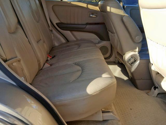 JTJGF10U830161638 - 2003 LEXUS RX 300 GOLD photo 6