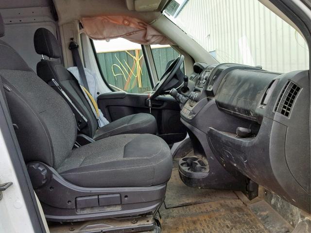 3C6URVJD8EE125999 - 2014 RAM PROMASTER 白色 照片 5