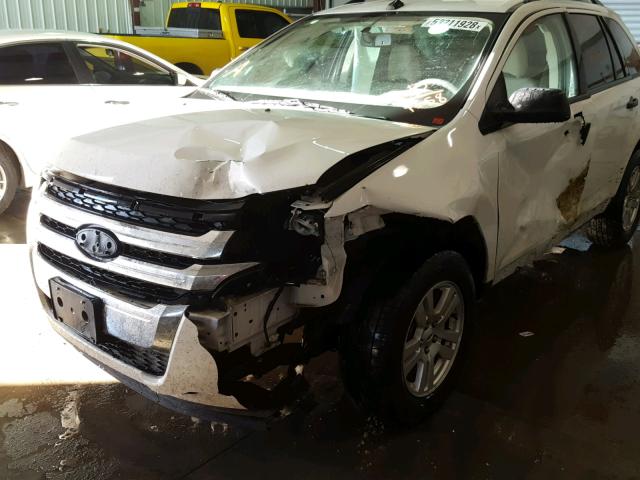 2FMDK3GCXCBA19358 - 2012 FORD EDGE SE WHITE photo 9