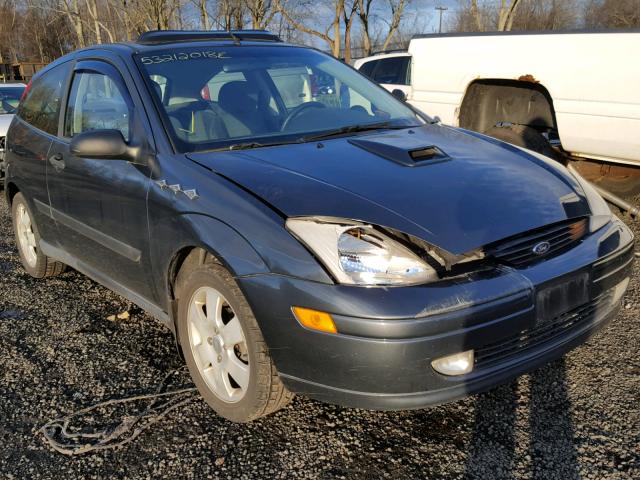 3FAFP31331R135562 - 2001 FORD FOCUS ZX3 GRAY photo 1