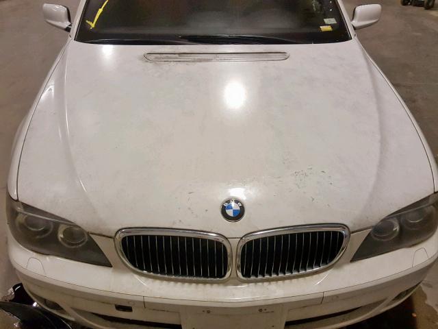 WBAHN83567DT75580 - 2007 BMW 750 WHITE photo 7